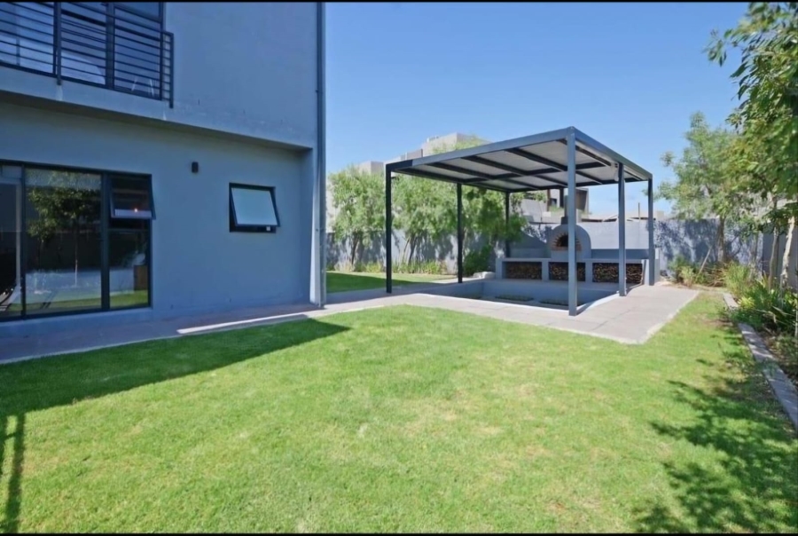 4 Bedroom Property for Sale in Sagewood Western Cape
